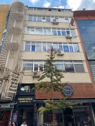 KADIKÖY HALİTAĞA CADDESİ'NDE SATILIK OFİS